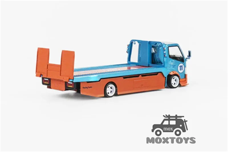 Micro Turbo 1:64 Custom Tow Truck Metallic Blue Diecast Model Car