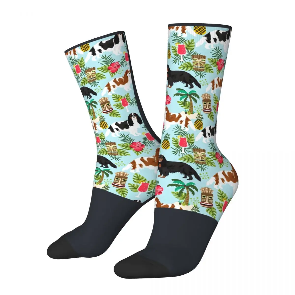 Spaniel Dog Breed Tiki Hawaii Tropical Island Vacation Dog Pattern Men's graphic Socks Unisex Tiki Harajuku Seamless Crew Sock