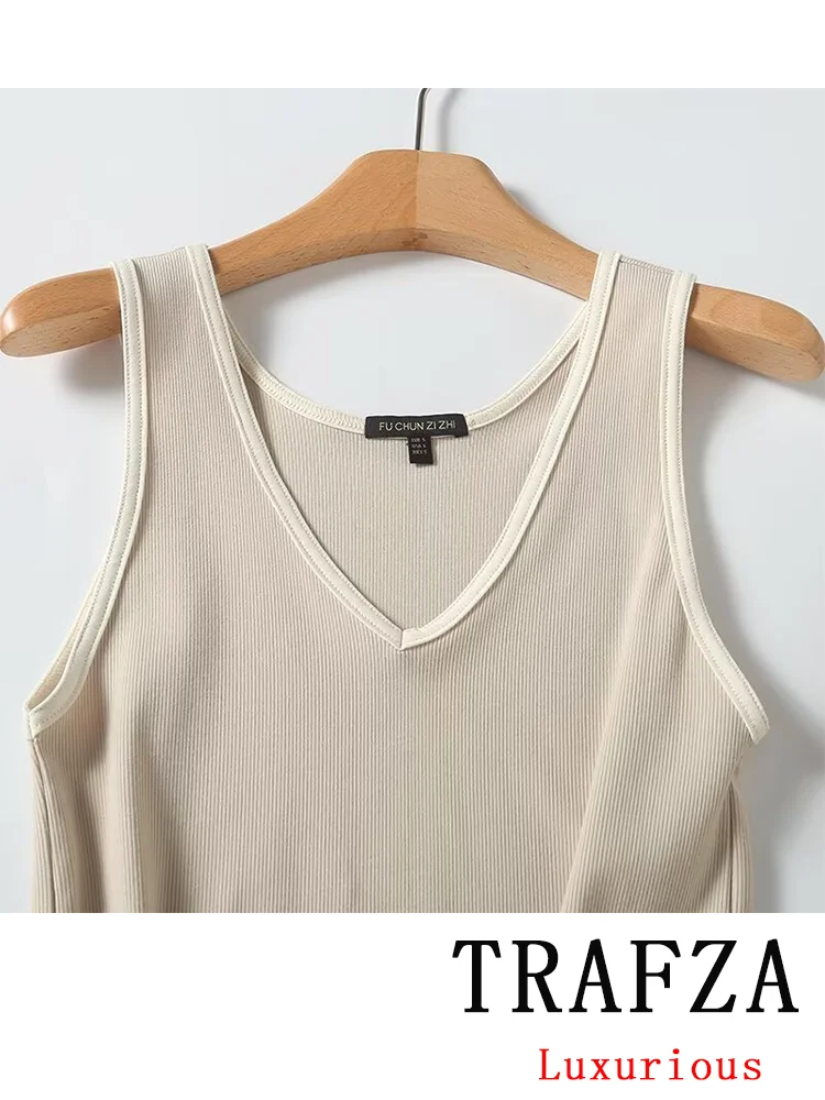 TRAFZA Vintage Casual Chic Women Tops Solid V-Neck Sleeveless Short Slim Vest New Fashion 2024 Spring Summer Holiday Female Tops