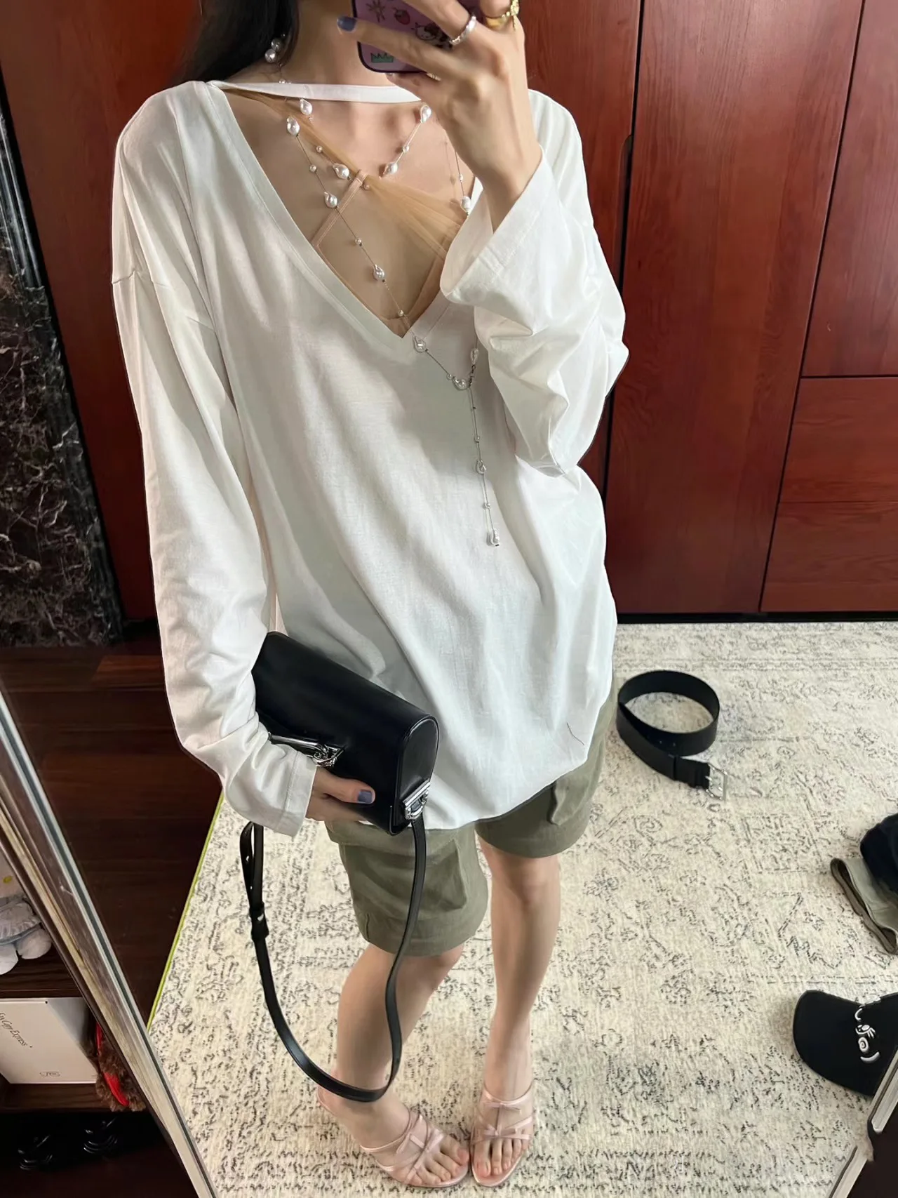 Y2K design sense before and after two wear V-neck long-sleeved T-shirt casual loose versatile women's tops 2024 autumn new