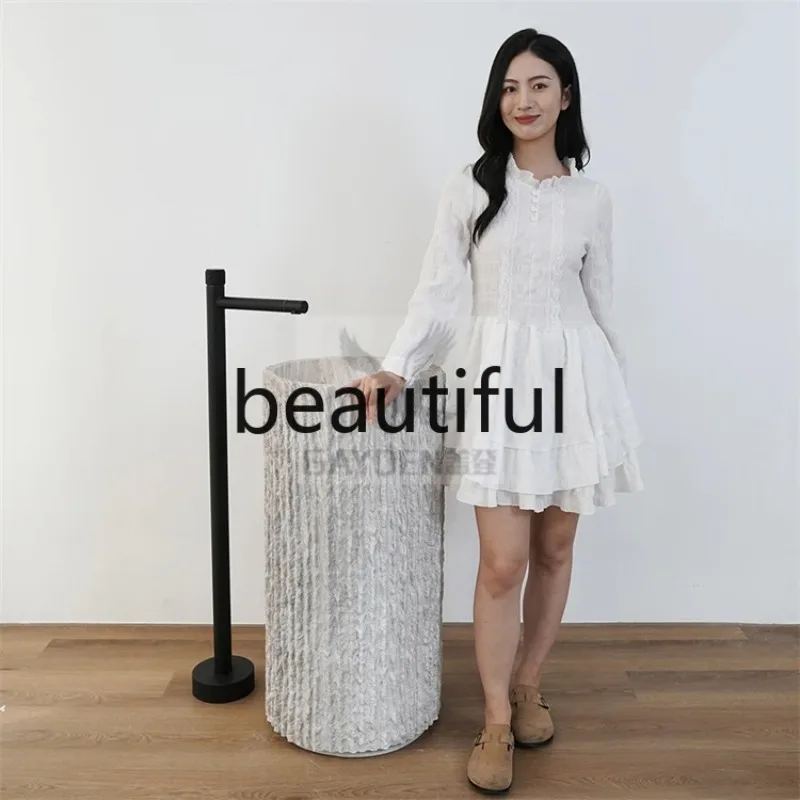 B73 Integrated floor-to-ceiling striped grille hand-washing column basin home improvement villa B & B