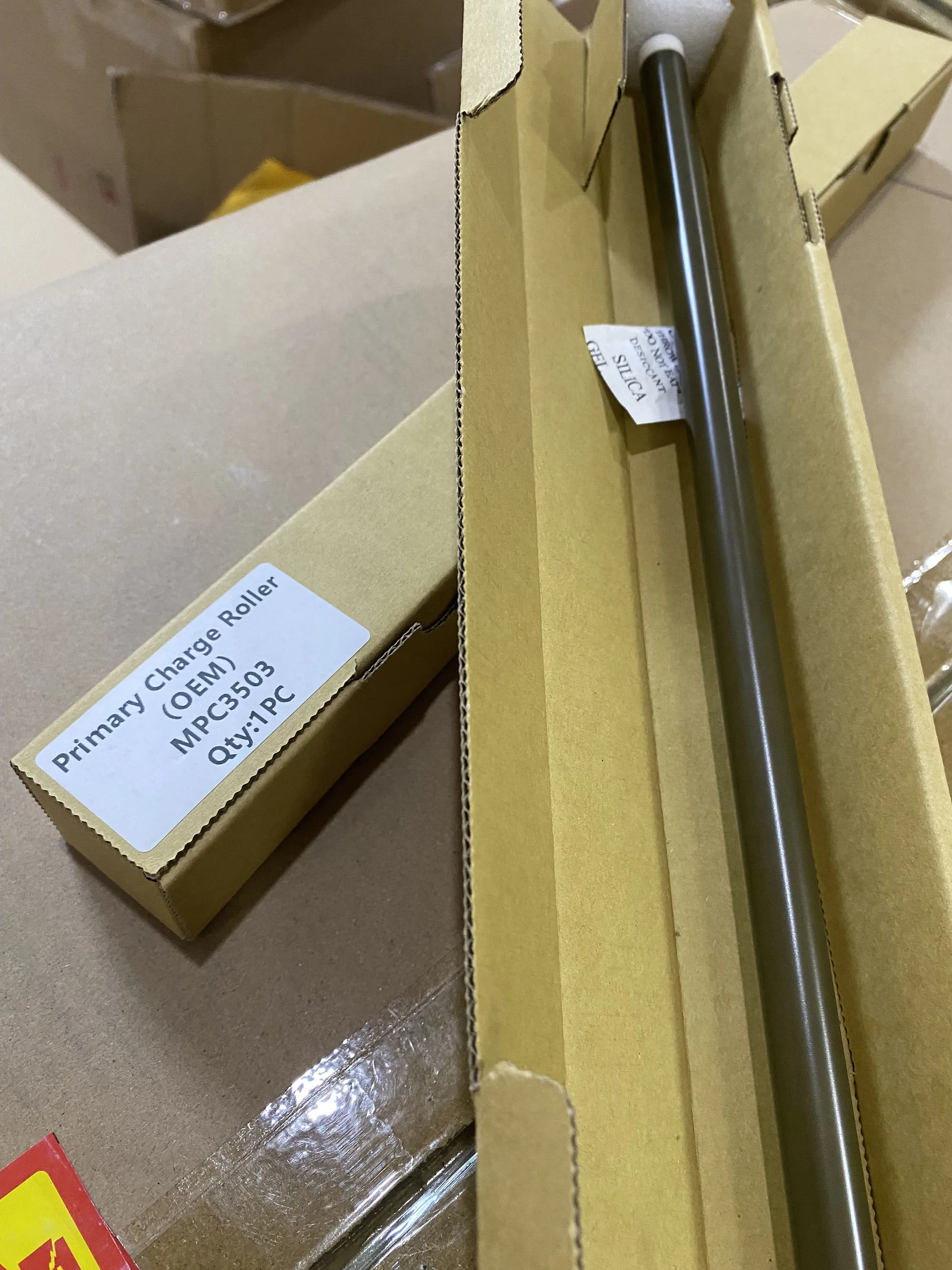 

1X OEM Brown Color Primary Charger Roller For Ricoh MPC3003 3503 3004 3504 4503 5503 6003 4504 5504 6004 IMC3000 PCR AD02-7050