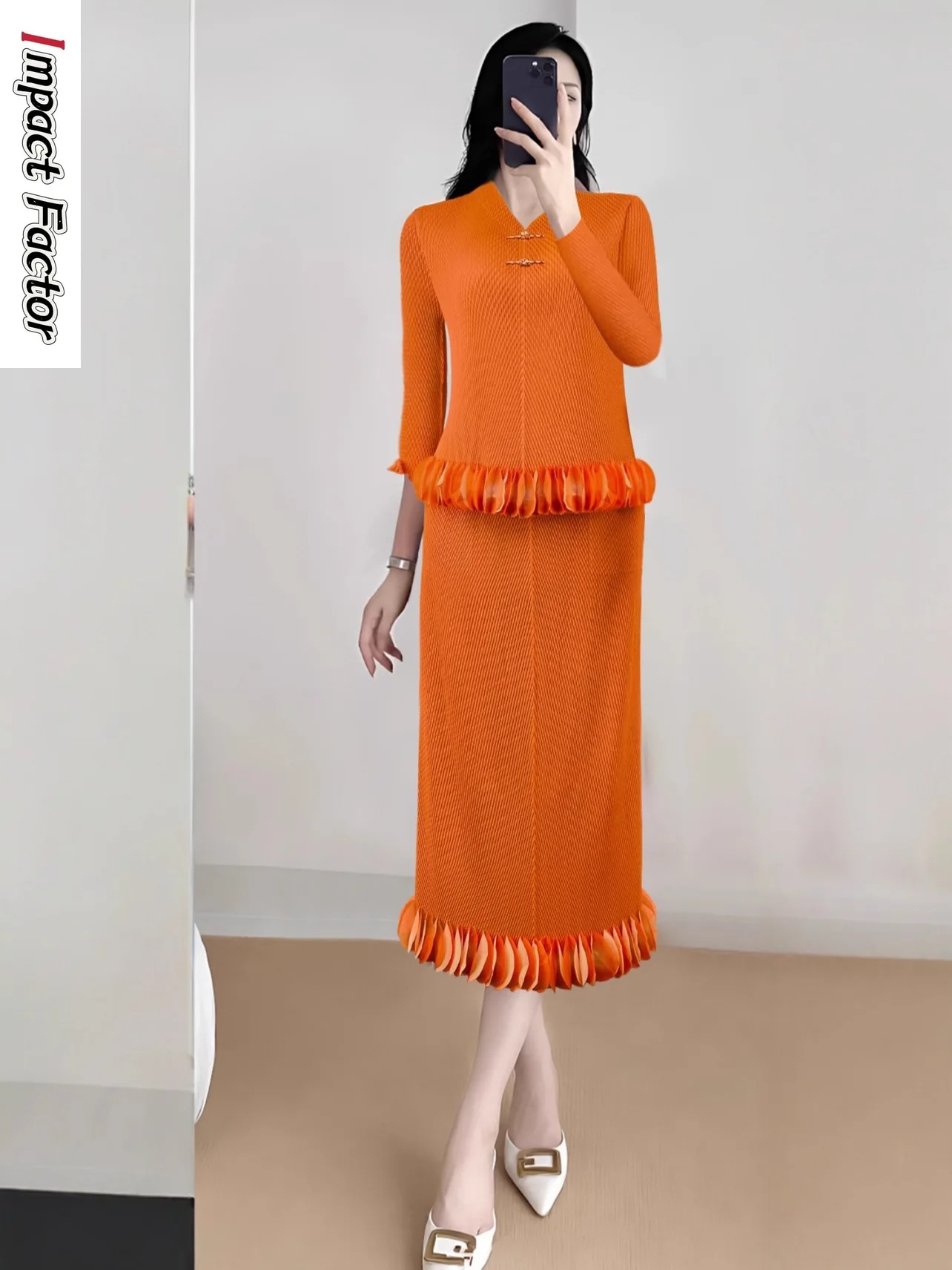 

Miyake рыбья чешуя плиссированный французский элегантный модный простой трехмерный комплект для сращивания осенний новый однотонный комплект из двух предметов