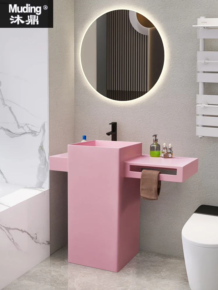 Columna de lavabo de pie integrada, piedra artificial Corinne creativa, Rosa