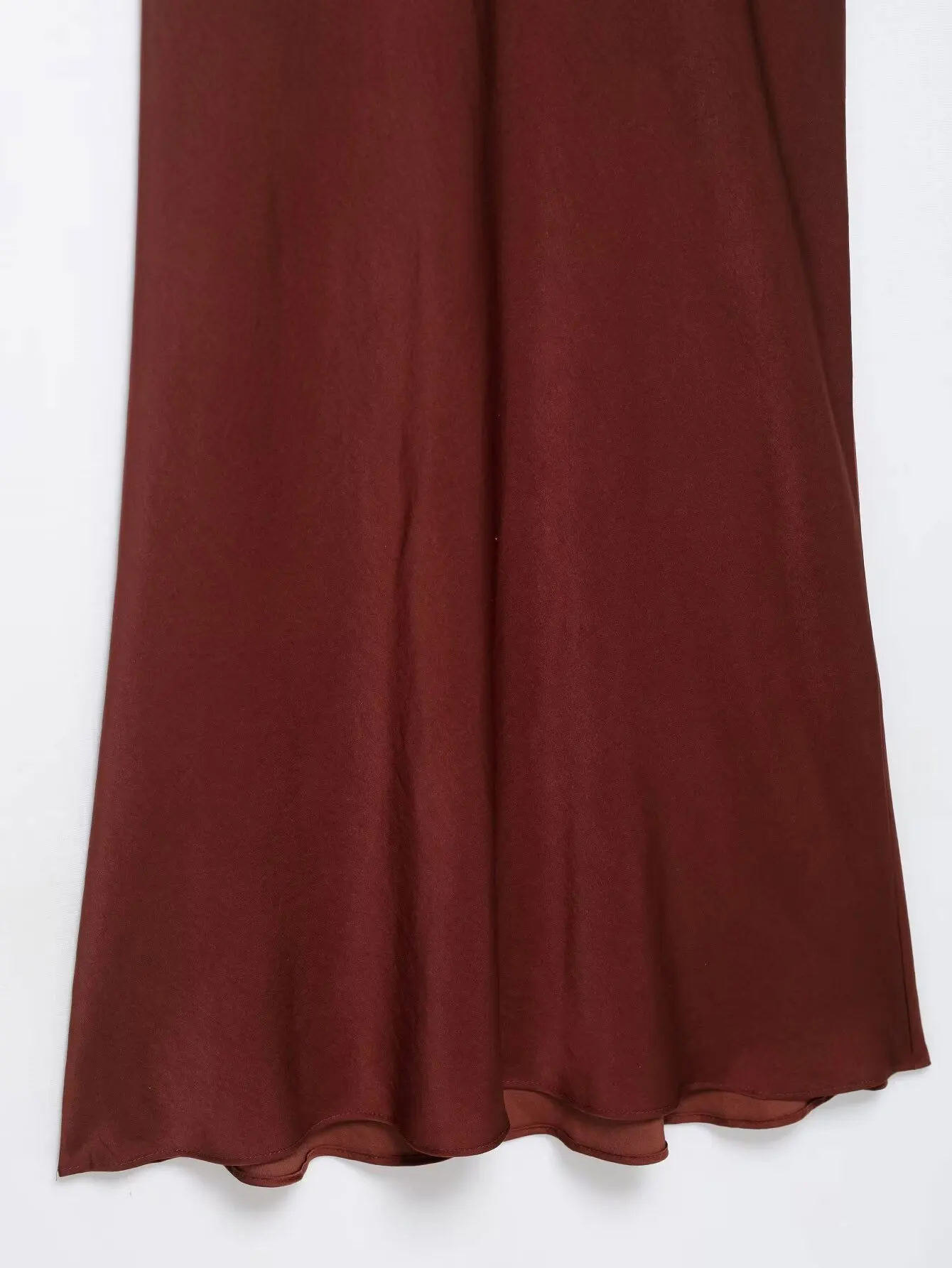 Elegancka sukienka midi damska bez rękawów, asymetryczna, z szalem, plisowana, w stylu vintage, idealna na letnie wakacje.