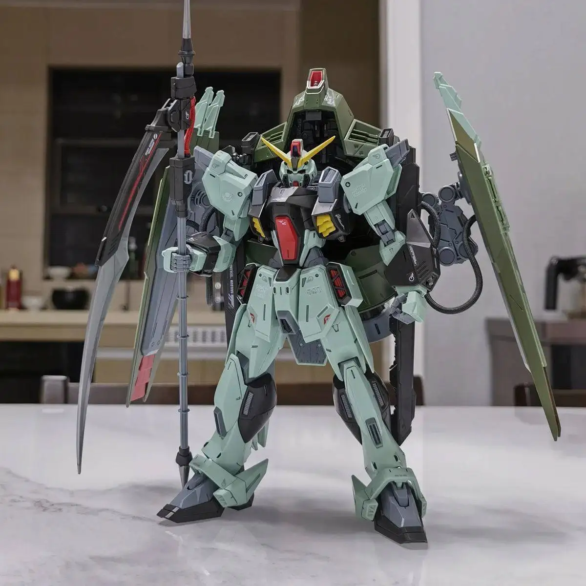 

Новая сборная модель Cema FM Forbidden SEED Three Musketeers 1/100, идеальная коллекционная фигурка-меха для мальчиков, настольная игрушка, подарок