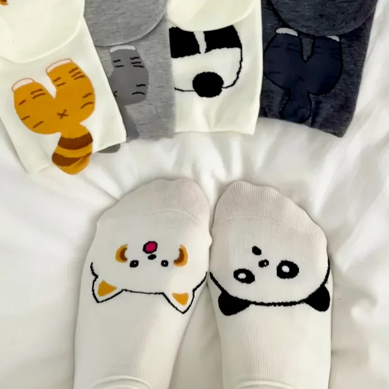 جديد الإبداعية Kawaii الكرتون جوارب بصور حيوانات الدب الراكون القط الجسم الراحة مطاطا منتصف العجل الجوارب للطلاب النساء Ins نمط 2025 #3