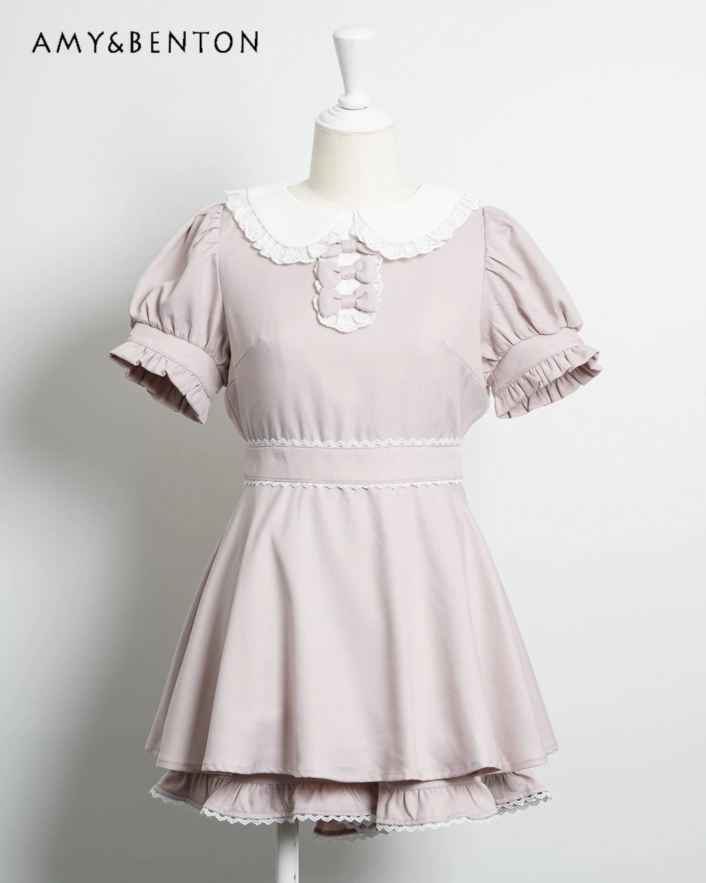 

Japanese Sweet Lace Doll Collar Three-dimensional Bow Short Sleeve Slim Dress + Ruffled Shorts Set Elegant Cute Lolita Outfits