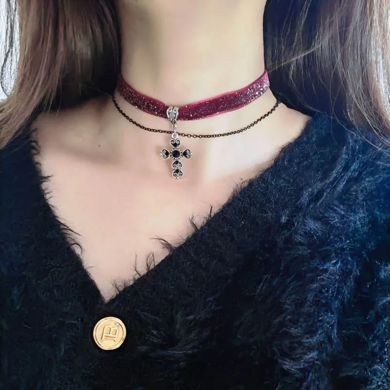 Hot Sexy Velvet Ribbon Heart Bow Choker for Women Cross Fairy Clavicle Necklace Lady Jewelry Accessories Girl Gift Wholesale