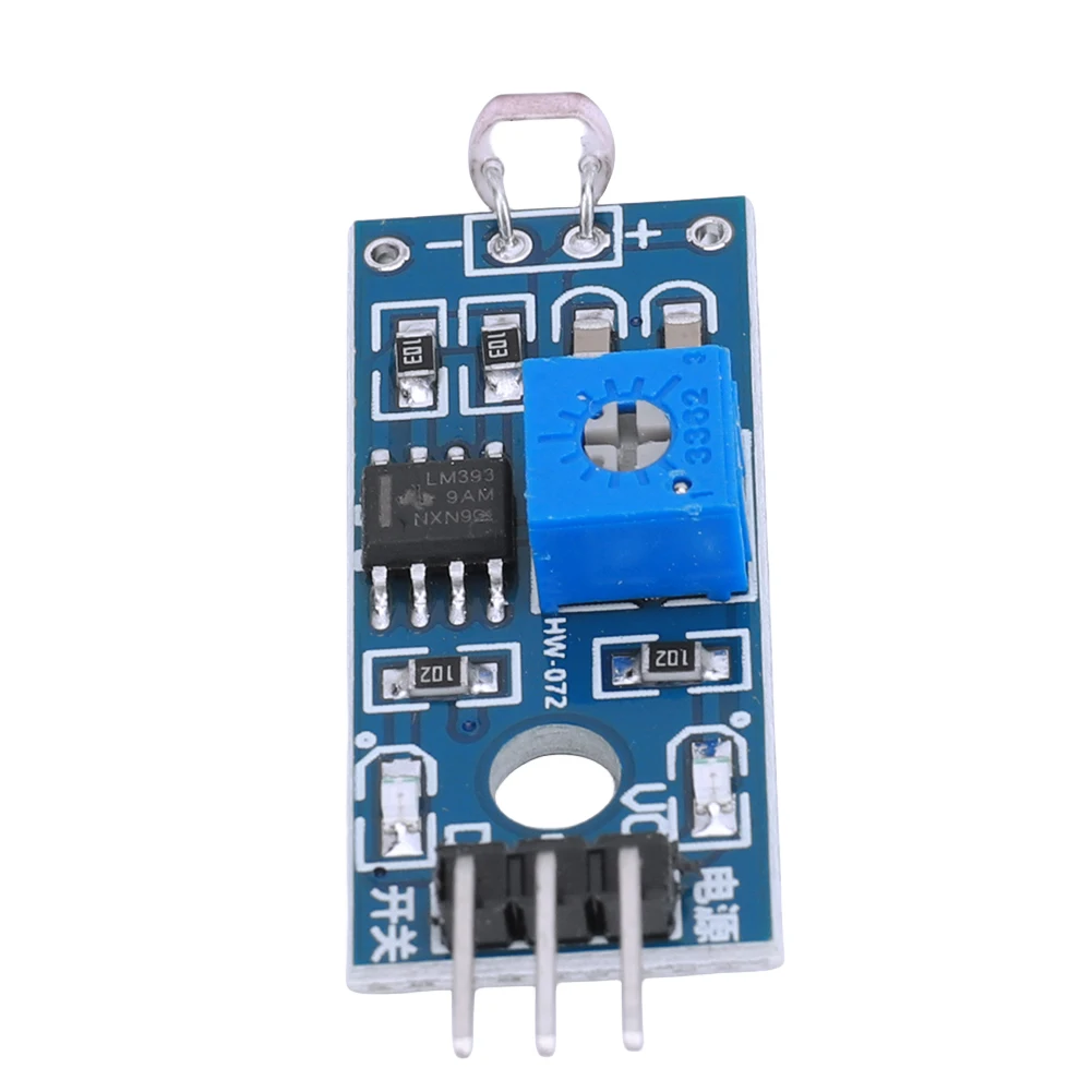 LM393 Light Sensor Switch Module with Digital Analog Output Digital Photosensitive Sensor Module 3.3V-5V for Arduino DIY Kit