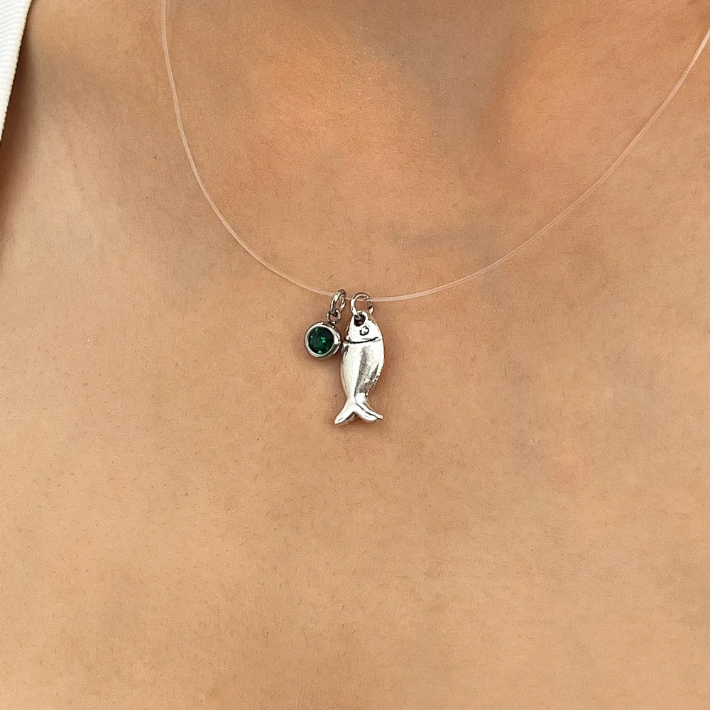 Minimalist Tiny Green Zircon Silver Color Fish Pendant Invisible Transparent Fish Line Necklace for Women Clavicle Chain Jewelry