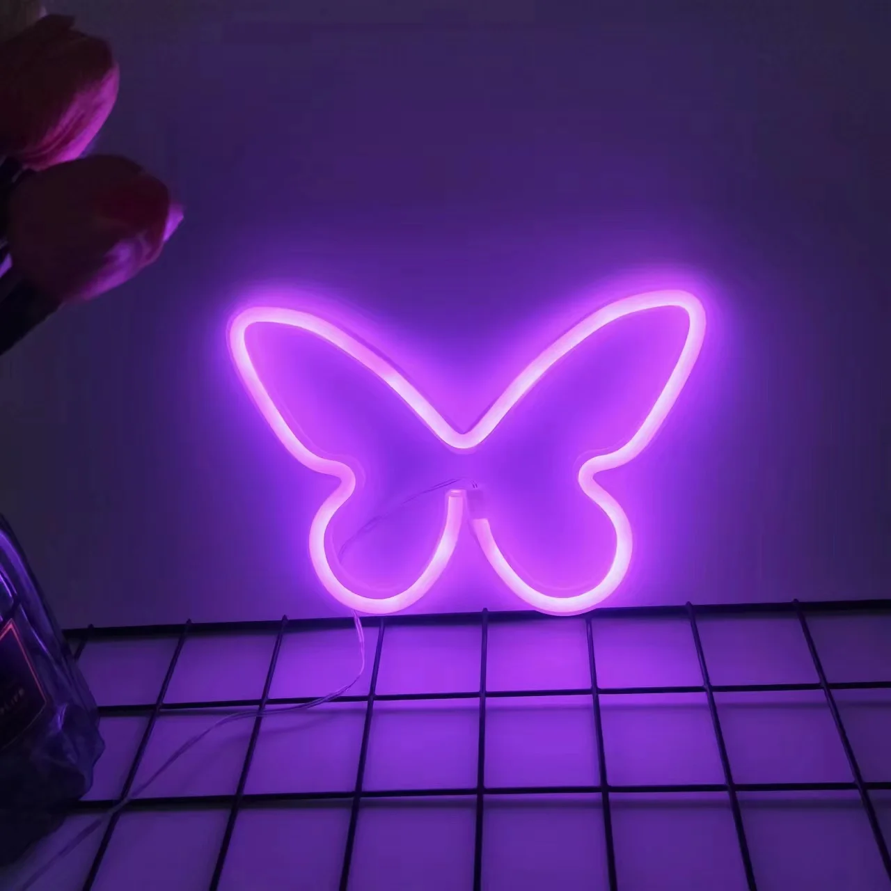 LED butterfly neon lights, USB or battery powered girl room wall decoration, wedding anniversary party supplies, birthday gifts