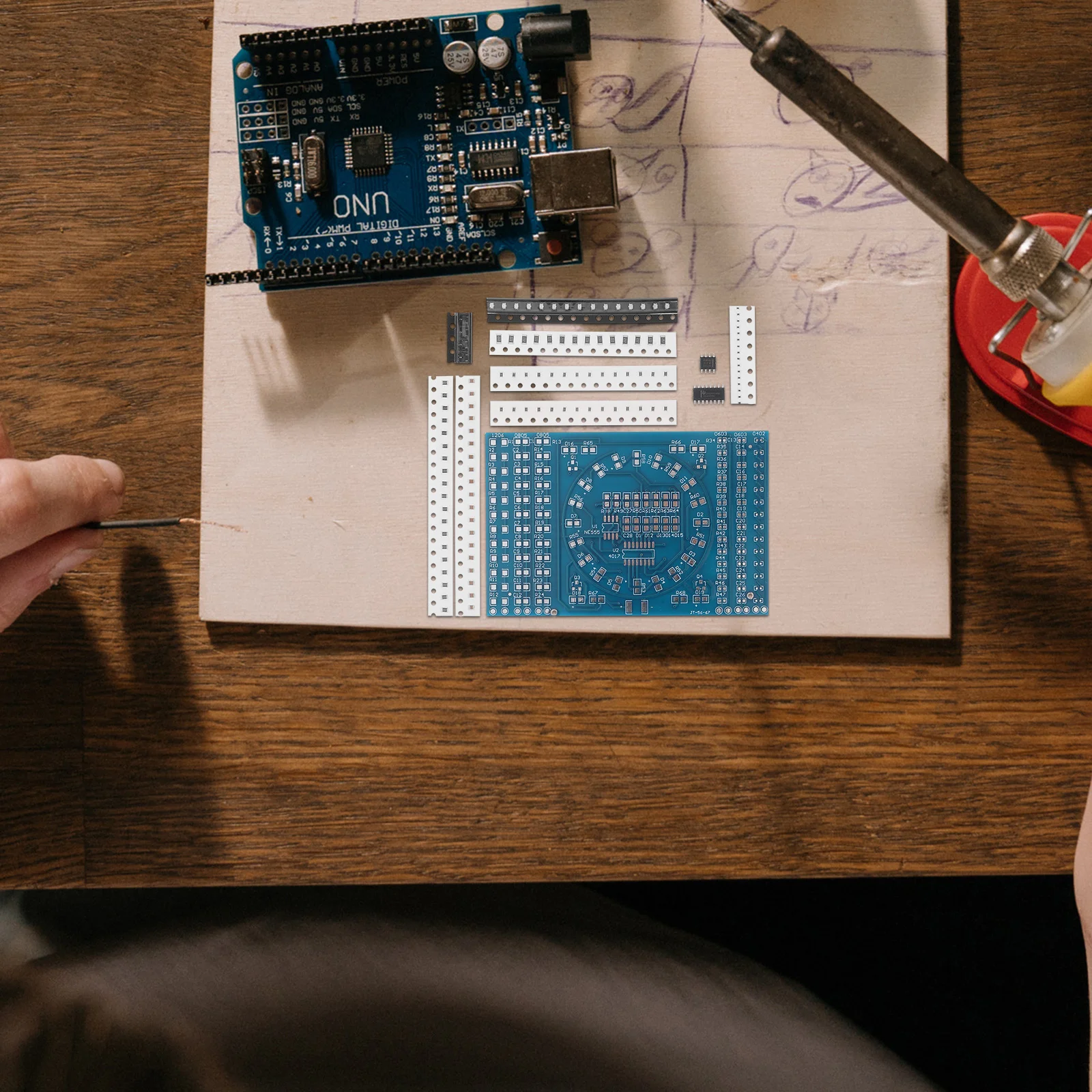 

1Set Soldering Practice Kit Pcb Board for Micro Soldering Projects DIY Electronic Component Training Set for Engineers Students