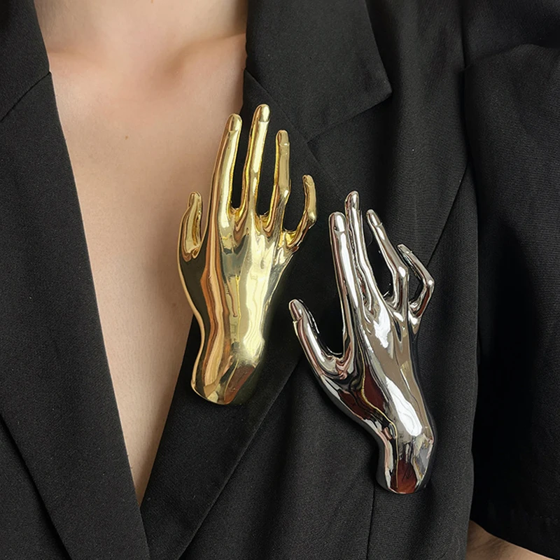 Metal Smooth Palm Hand-shaped Large Broochs For Women Men Punk Unique Creative Suit Pins Party Jewelry Accessories