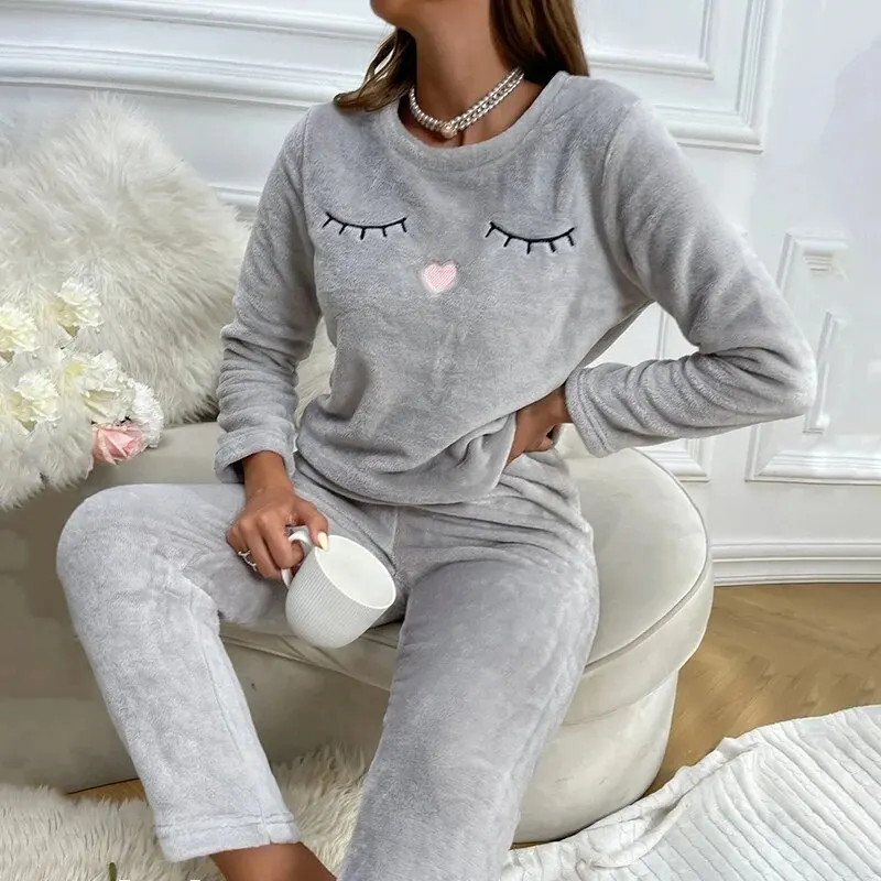 Autumn Winter Thickened Warm Flannel Pajama Women\'s Pajamas Set Long-sleeved Trousers Two-piece Set Cute Soft Homewear Clothes