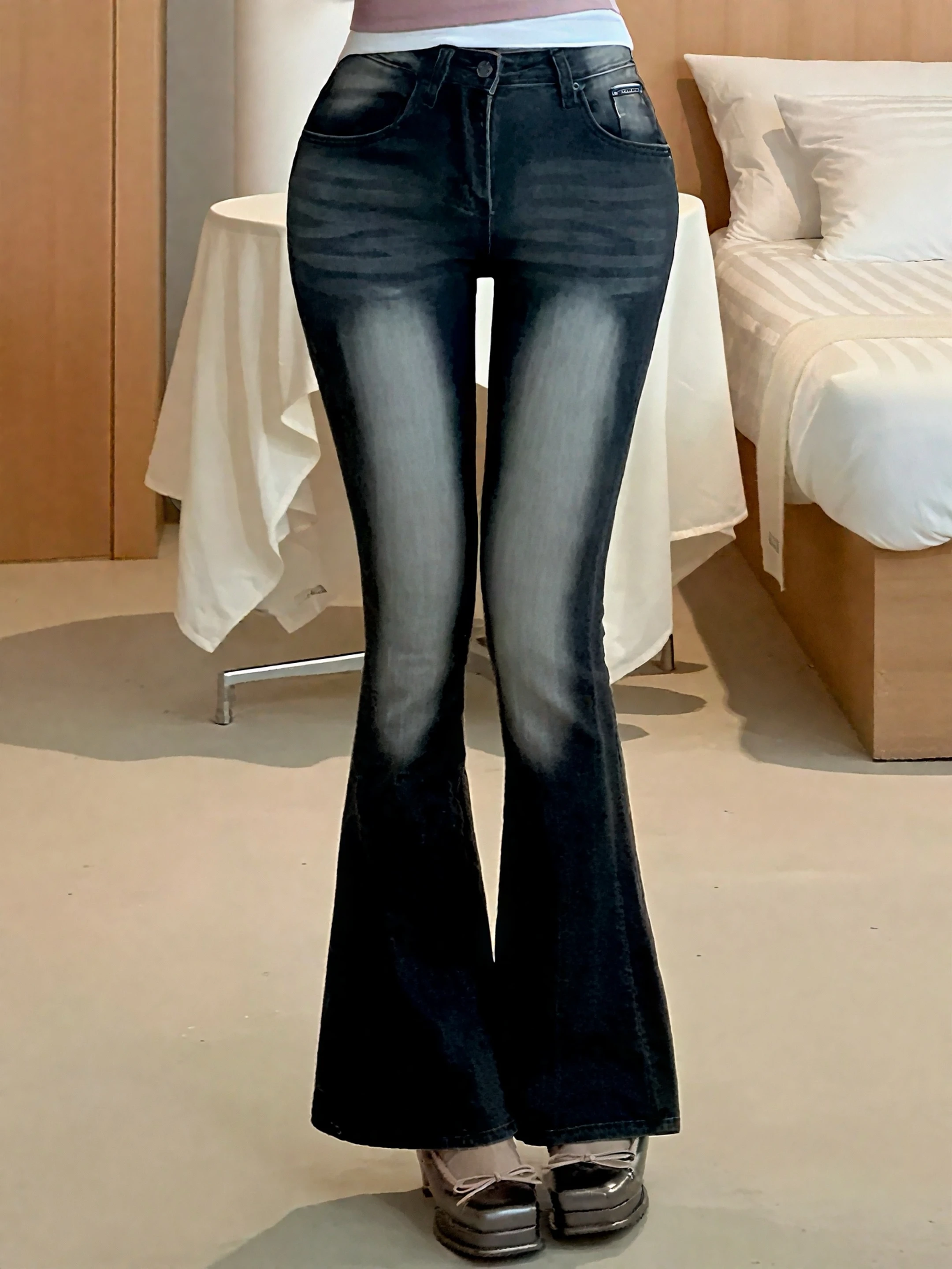 

Love Series Women's Jeans Flared Model mid Low Waist l Waist Korean Sle Wear Resemblance Button Closure Denim Pants