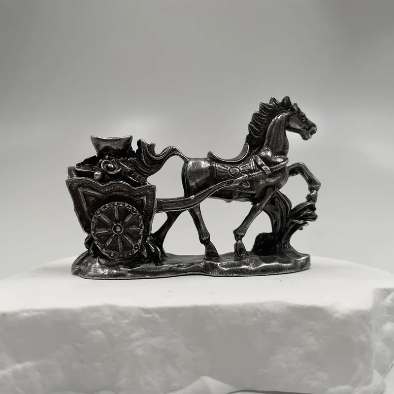 Horse Zodiac Ornament for Good Fortune Office and Home Decoration