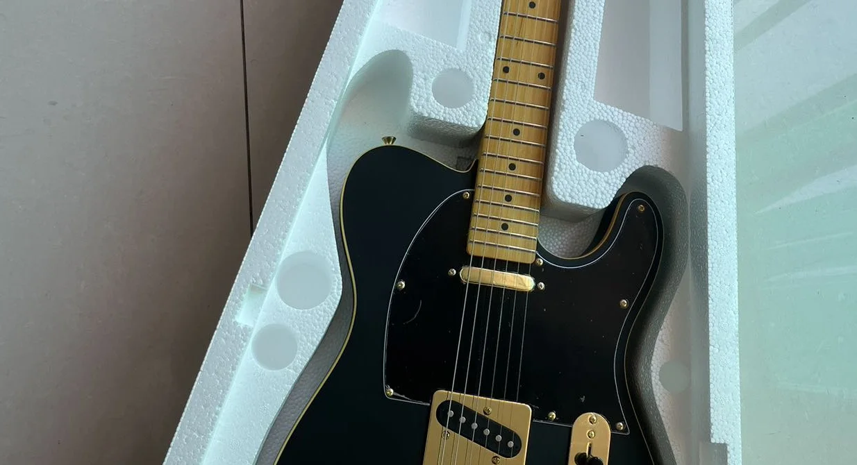 Gitar badan basswood kualitas tinggi kustom 6 senar gitar The telecast-er model figur gitar elektrik CVXB ZDB