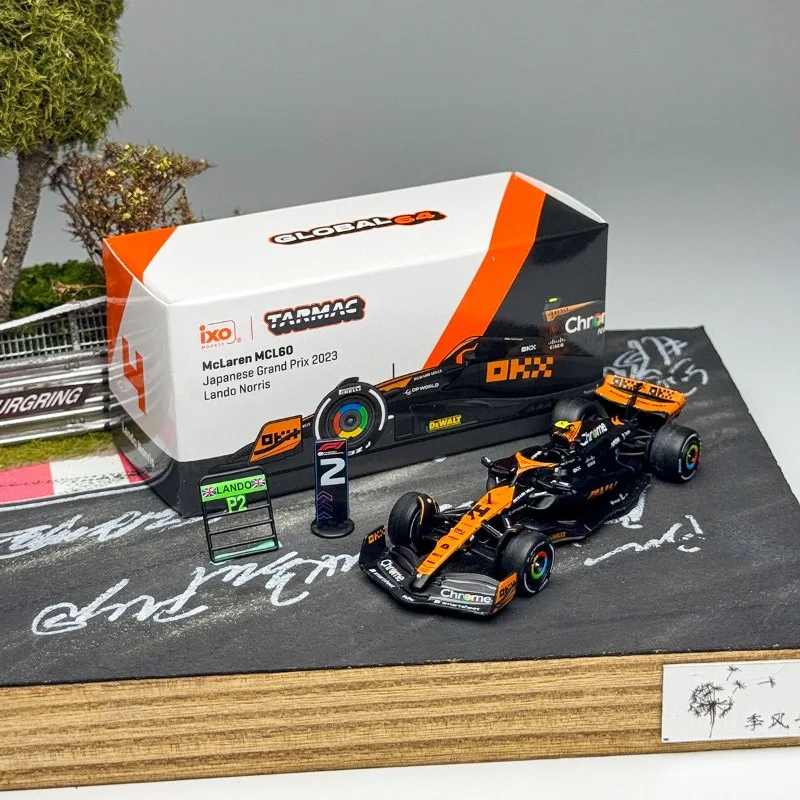 In stock: 1:64 MCL60 2023 Japanese Grand Prix alloy replica car model, boy toy gift, room collection statue