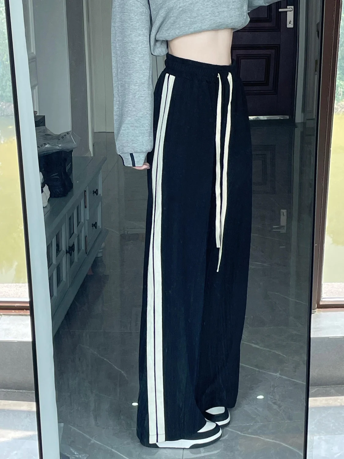 Black Casual Sports Pants For Women In Spring And Autumn, Loose, Straight Thin Wide Leg Pants High Waist Pants