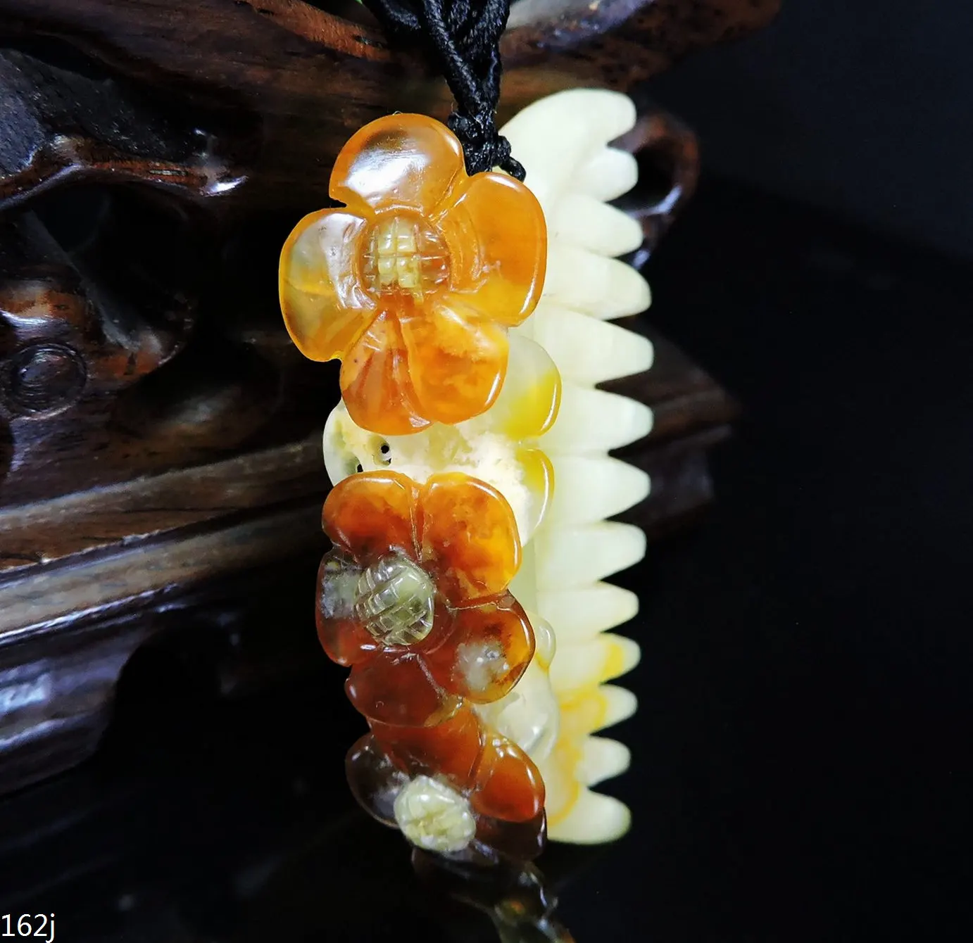 

Jade Jewelry Natural Jade Pendant Necklace Hand-Carved comb&plum flower Jadeite Necklace Pendant Gift No Treatment 162j