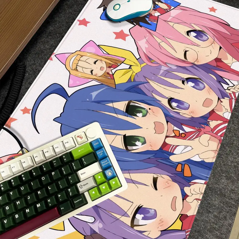 Anime L-Lucky Star Konata Izumi Mauspad Xxl Computer Große rutschfeste Gamer-Tastatur 90x40cm Art Design HD Schreibtischunterlage