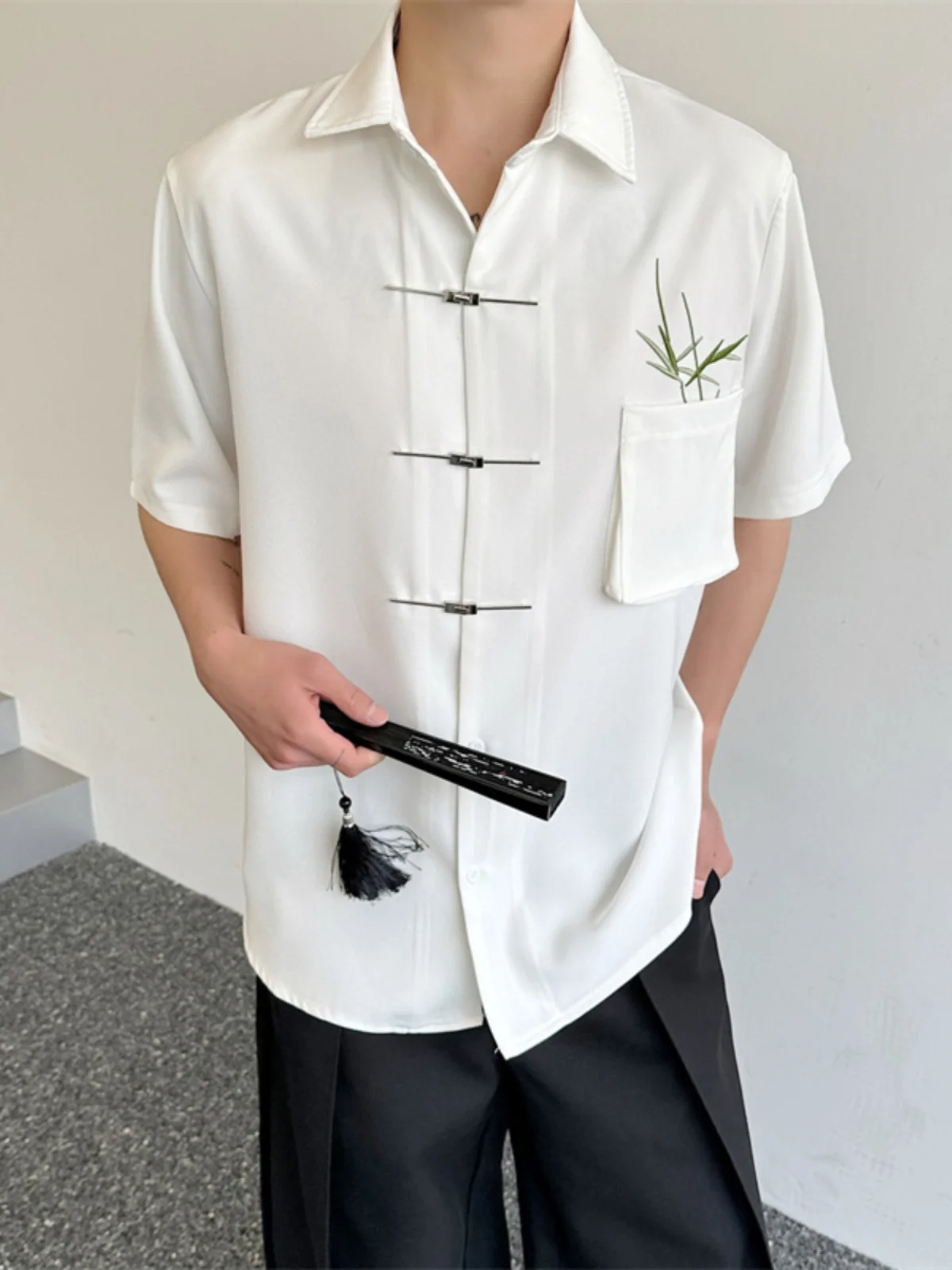 

Summer New Chinese Sle irt Men's ort Sve Bamboo Embroidery Design Retro Feel Button down Cotton lin Faionable