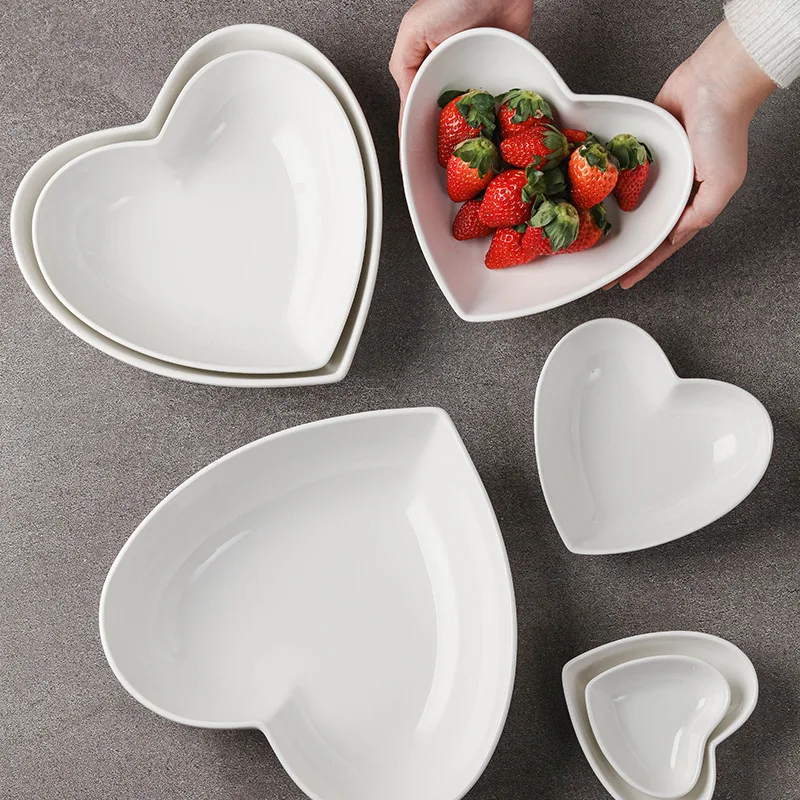 Pure White Ceramic Heart-shaped Bowl, Heart-shaped Peach Simple and Cute Fruit Salad Pudding Baking Bowl