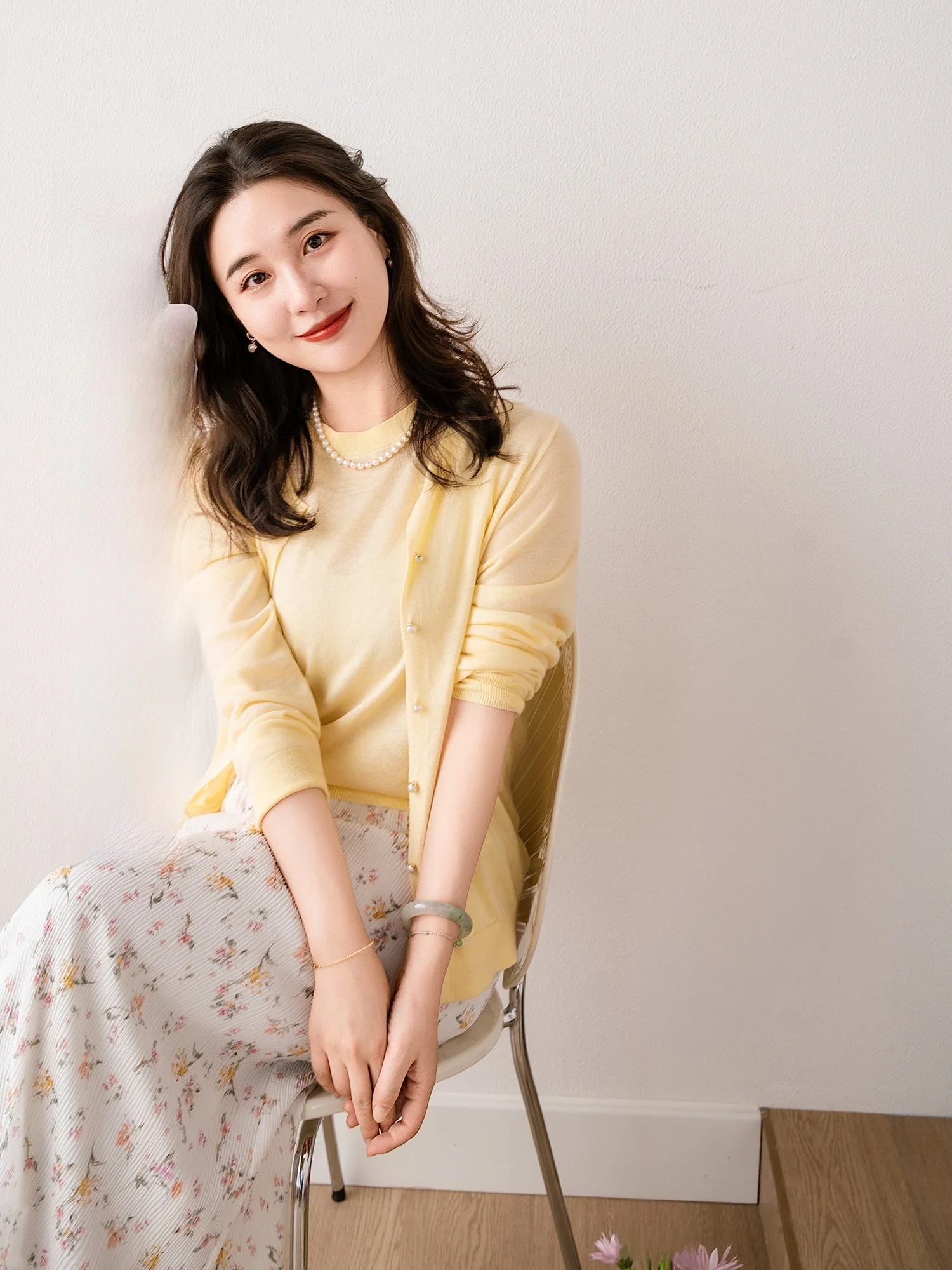 

Apipedream Linen Wool Dopaamine round Neck Knitted Cardigan Vest Set Soft Breathable Long Sleeve Pure Color Spring Collection