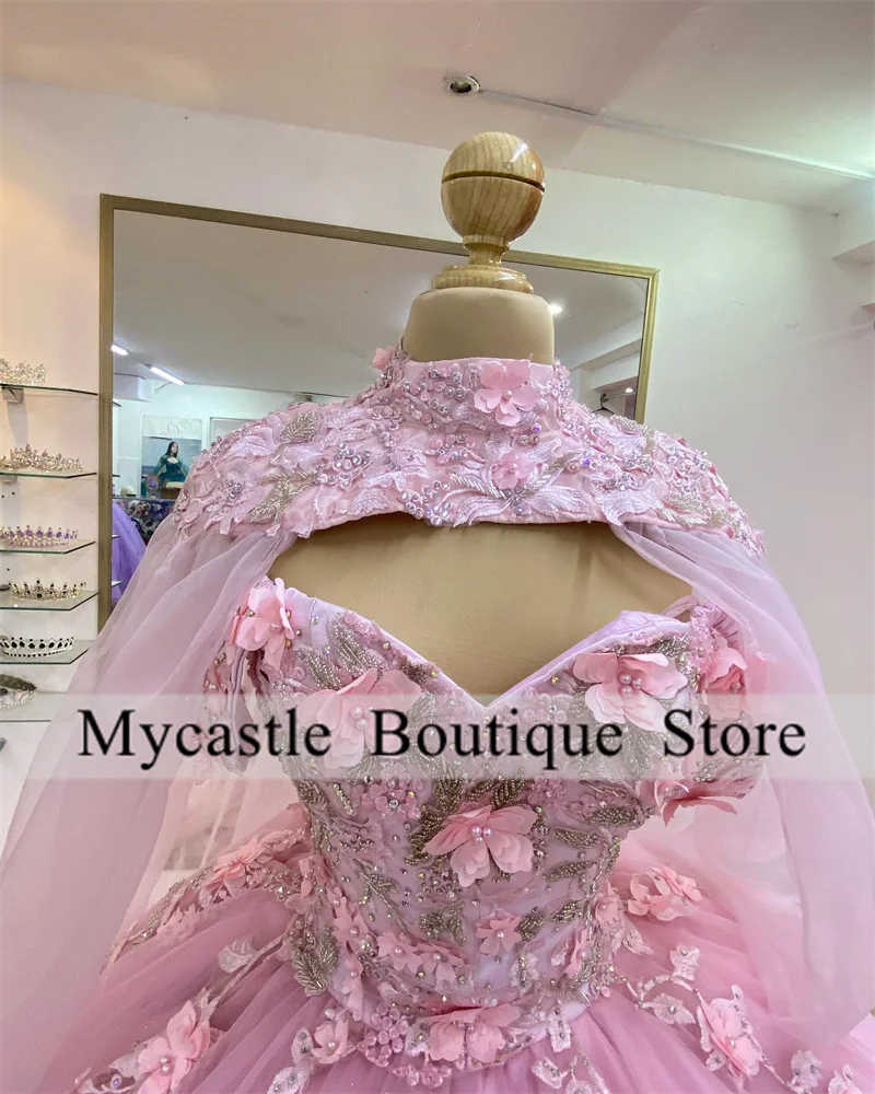 Vestido De quinceañera con Apliques De encaje rosa, Vestido De baile con capa, volantes con cuentas, tul, dulce 16, personalizado, 15 anos, 2025