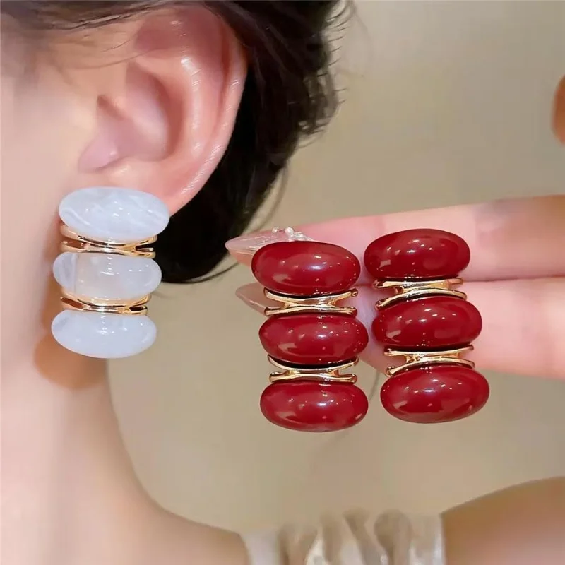 Retro Resin Earrings for Women Unique Design Oval Beaded Dangle Earrings Luxury Feel Fashion Jewelry for Daily Commute