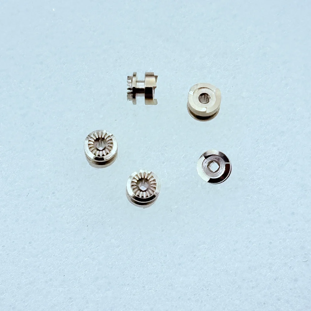 7009 ムーブメントアクセサリークラッチホイール時計修理部品クラッチホイールフィット 7009 ムーブメント