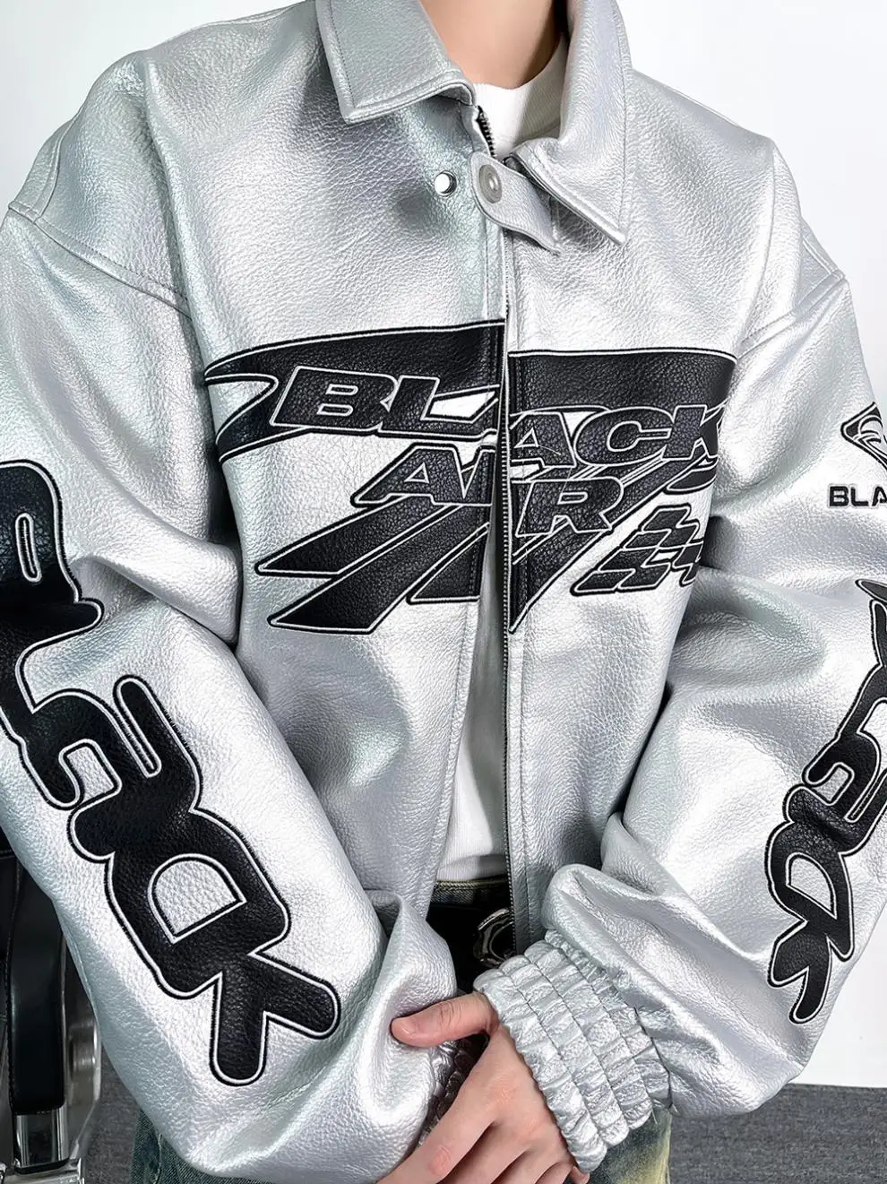 

Сверхмощная мужская мотоциклетная кожаная куртка с вышивкой, эстетичная ветровка серебристого цвета для мужчин, осенняя модная мужская одежда