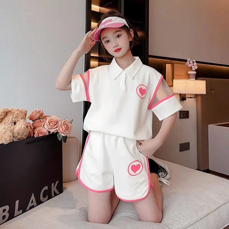 

От 4 до 14 лет для девочек, коллекция 2025 года, повседневные летние спортивные рубашки поло + брюки, костюм, комплекты одежды в корейском стиле, детская эксклюзивная одежда