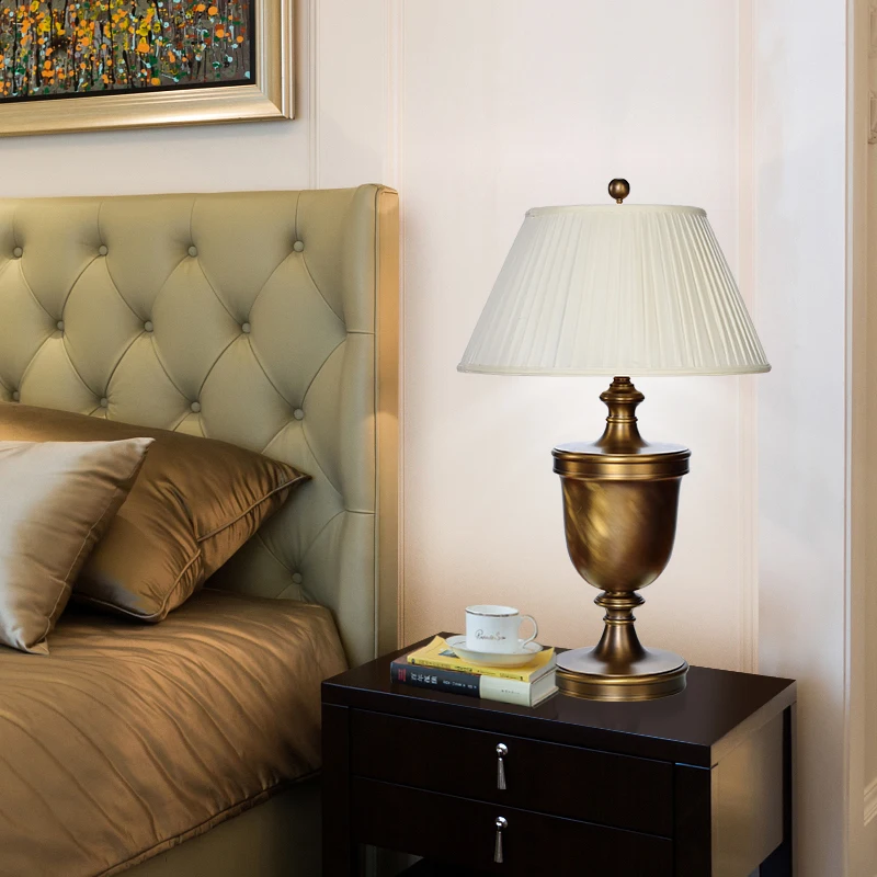 

Decorative American style standing lamp solid brass bedside reading lamp