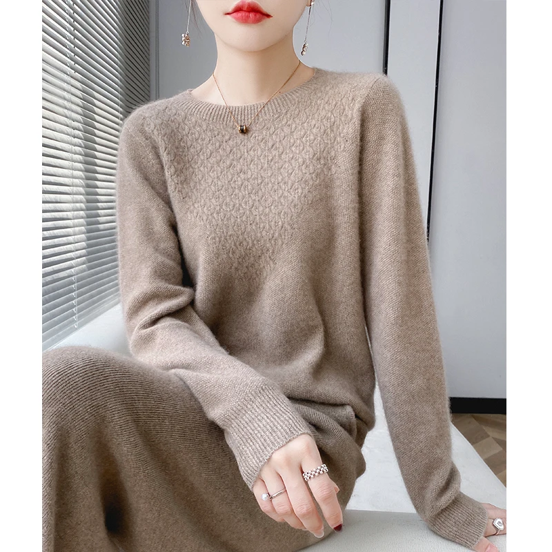 

Authentic sweater women fall/winter 2023 new Korean version of sweater top loose round neck bottoming sweater.