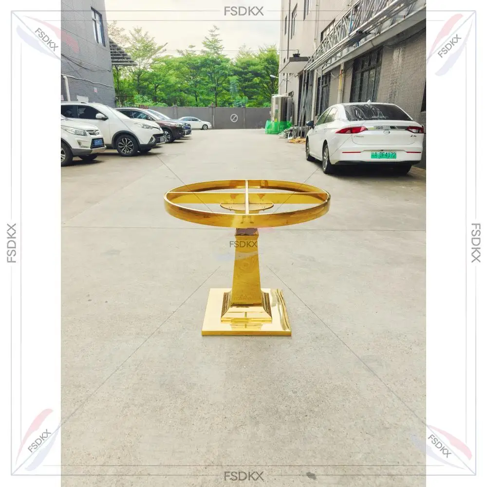 Elegant Gold Round Display Cake Table For Wedding Party