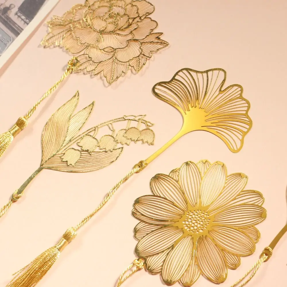 Ginkgo Leaf Hollowed Leaf Flower Bookmark Lotus Chrysanthemum Metal Reading Bookmark Creative Retro Leaf Vein Metal Bookmark