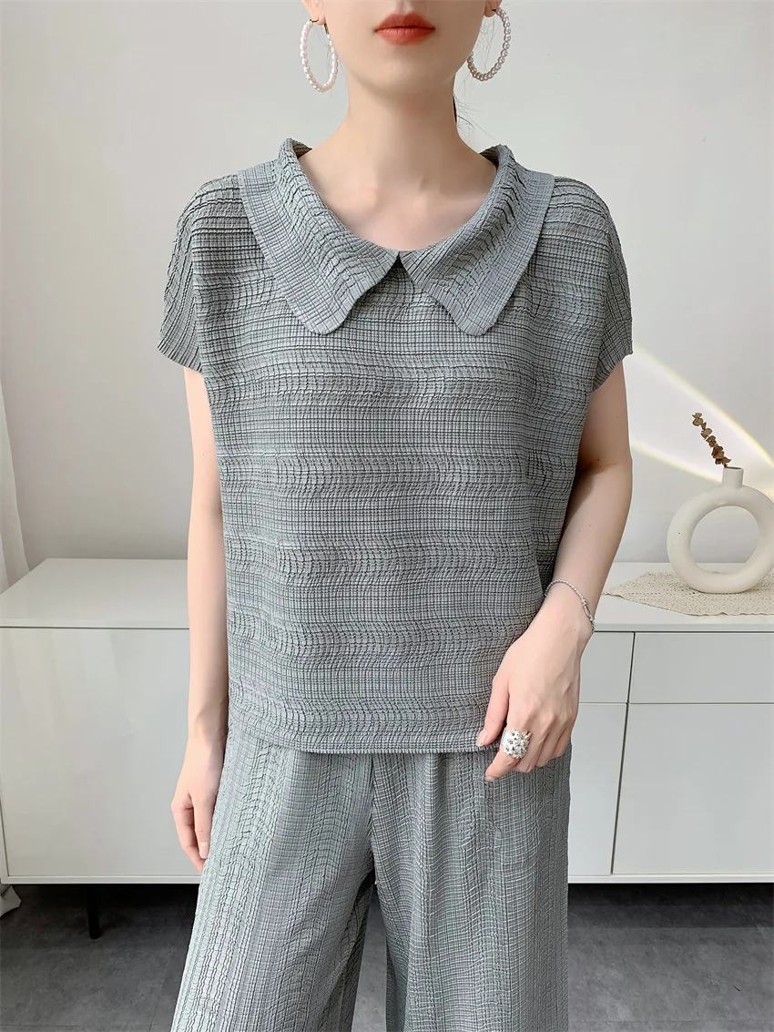Miyake Pleated Women's Casual Solid Color Doll Collar Short-sleeved Loose Versatile T-shirt Top Pullover Shirt