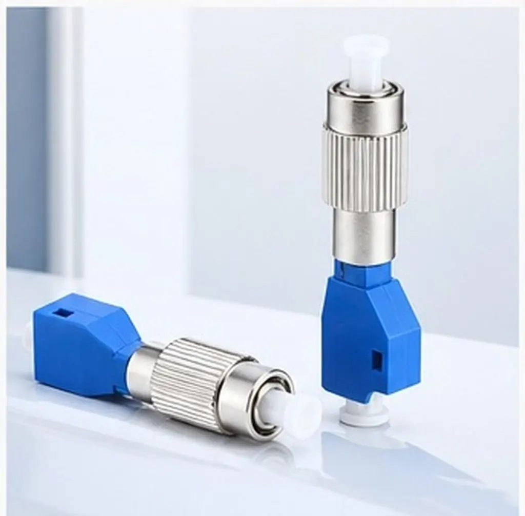 2Pcs Fiber Optic Fc Male to Lc Female Adapters Hybrid Converter High Precision Reusable Optical Fiber Connector