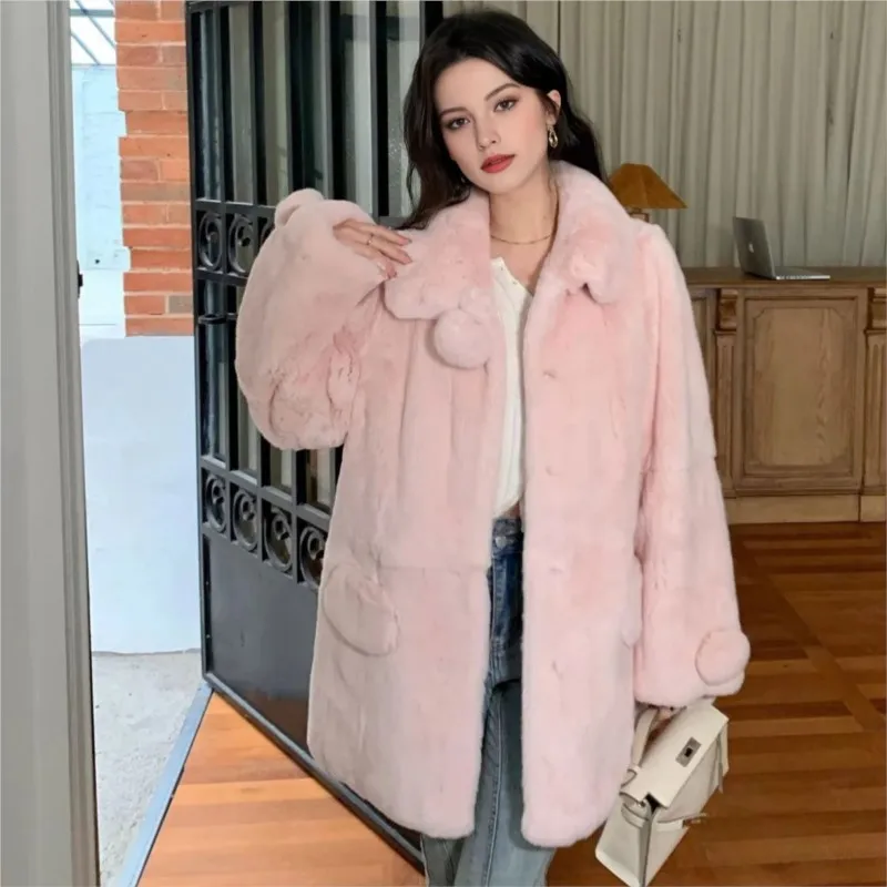 New women's fur coat with mixed