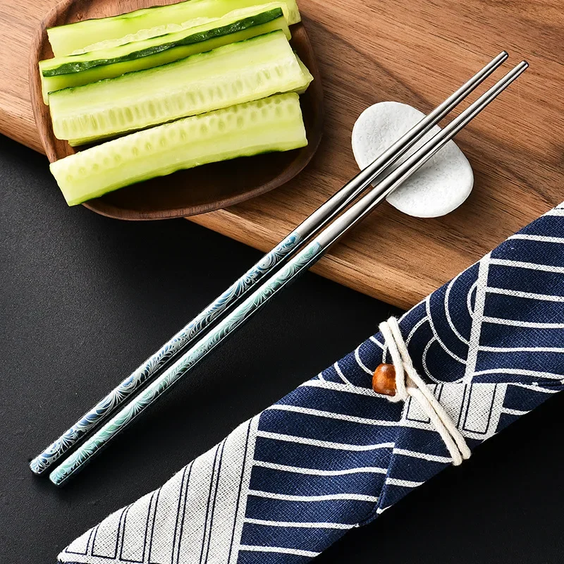 Pure Titanium Chopsticks Do Not Mold Color High Appearance Level Household Non-slip High-end Gift Tableware Chopsticks