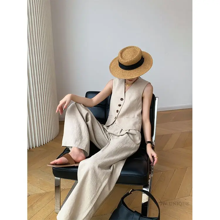 

Fashionable and Casual Two-piece Suit for Women in Summer New Korean Style Casual Sleeveless Vest Top Suit Wide-leg Pants Suit
