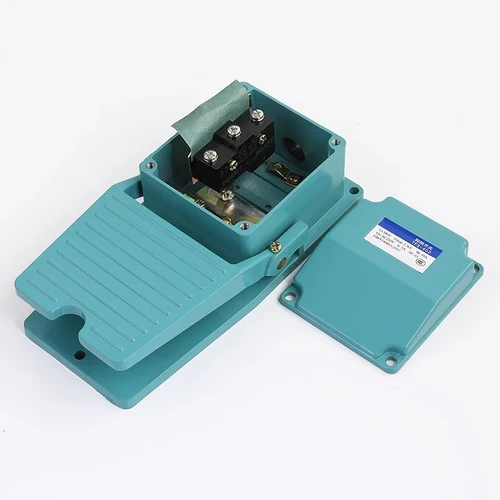 Imagen 2 del producto Pedal momentáneo AC 250V 15A 1NO 1NC, interruptor de pie con glándula de Cable TFS-402, color verde, Envío Gratis