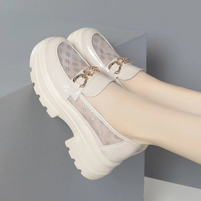 

2026 New Women Mesh Loafers Soft Leather Wide Toe Platform Sandals Comfortable Thick Sole Casual Shoes