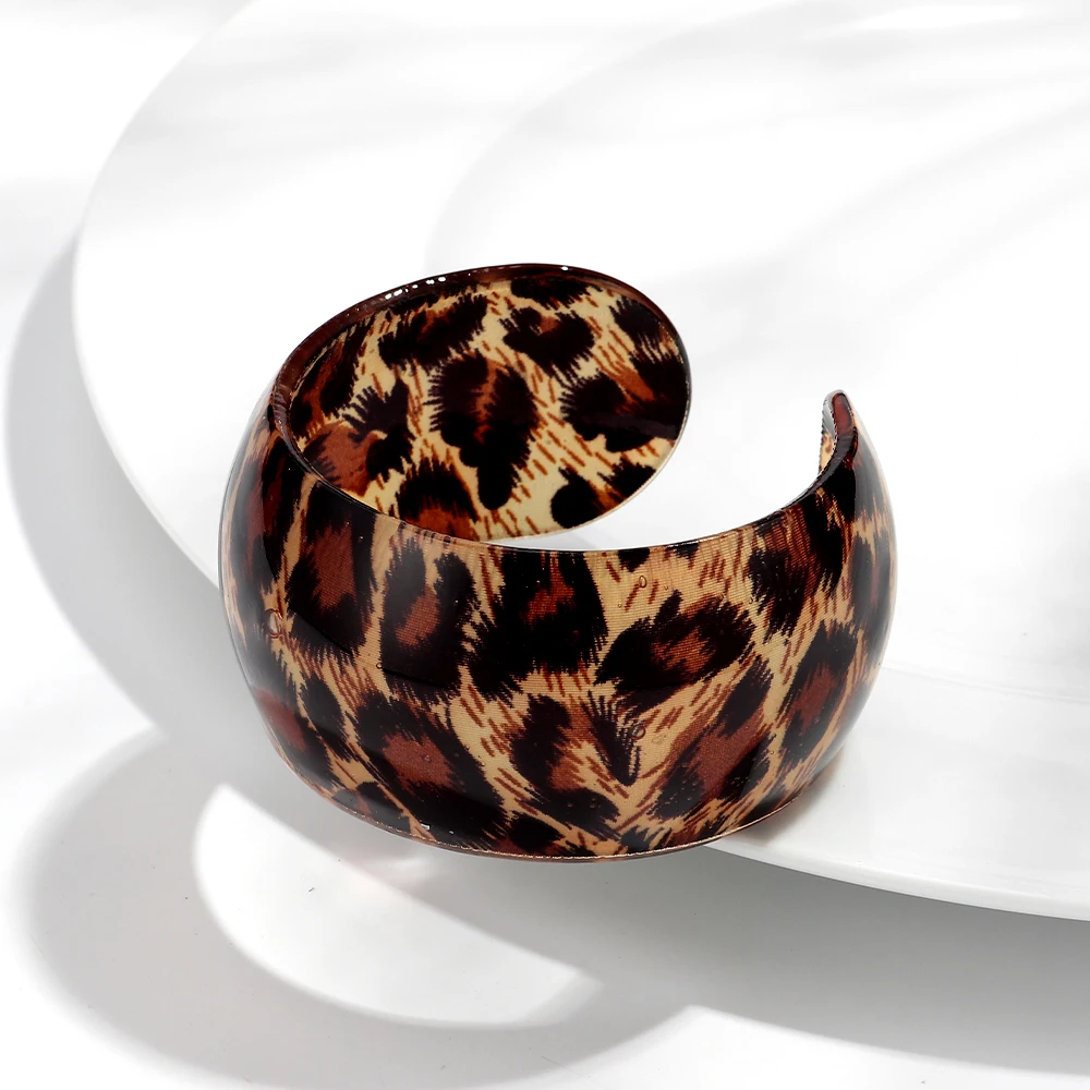 Vintage Harz-Leoparden-Armreif, breit, offen, modische Acryl-geometrische runde Manschettenarmbänder, Damenschmuck, Geschenke – Detail 9