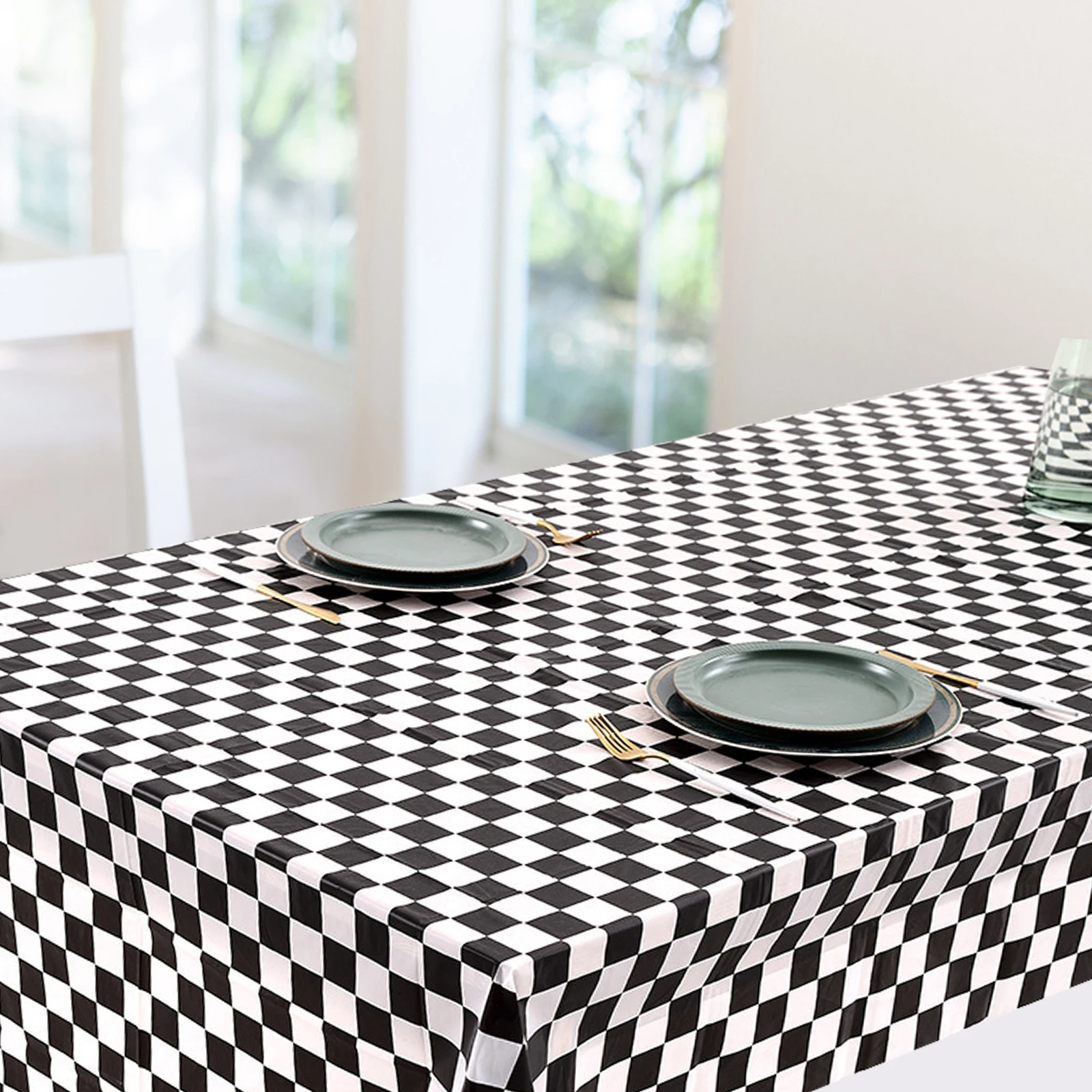 

Checkered Pattern Table Cover Oil-proof Waterproof Tablecloth (Black and White Grid Pattern, 137 x 137cm)