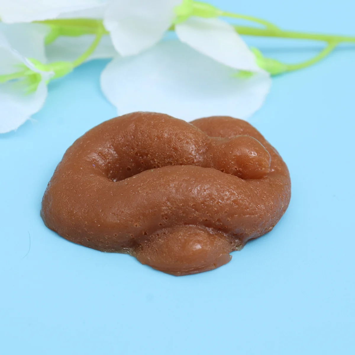 2Pcs Realistic Poo Props Vivid Simulation Excrement for Prank Jokes Halloween Party Gag Gift Trick Fun Decor Simulation