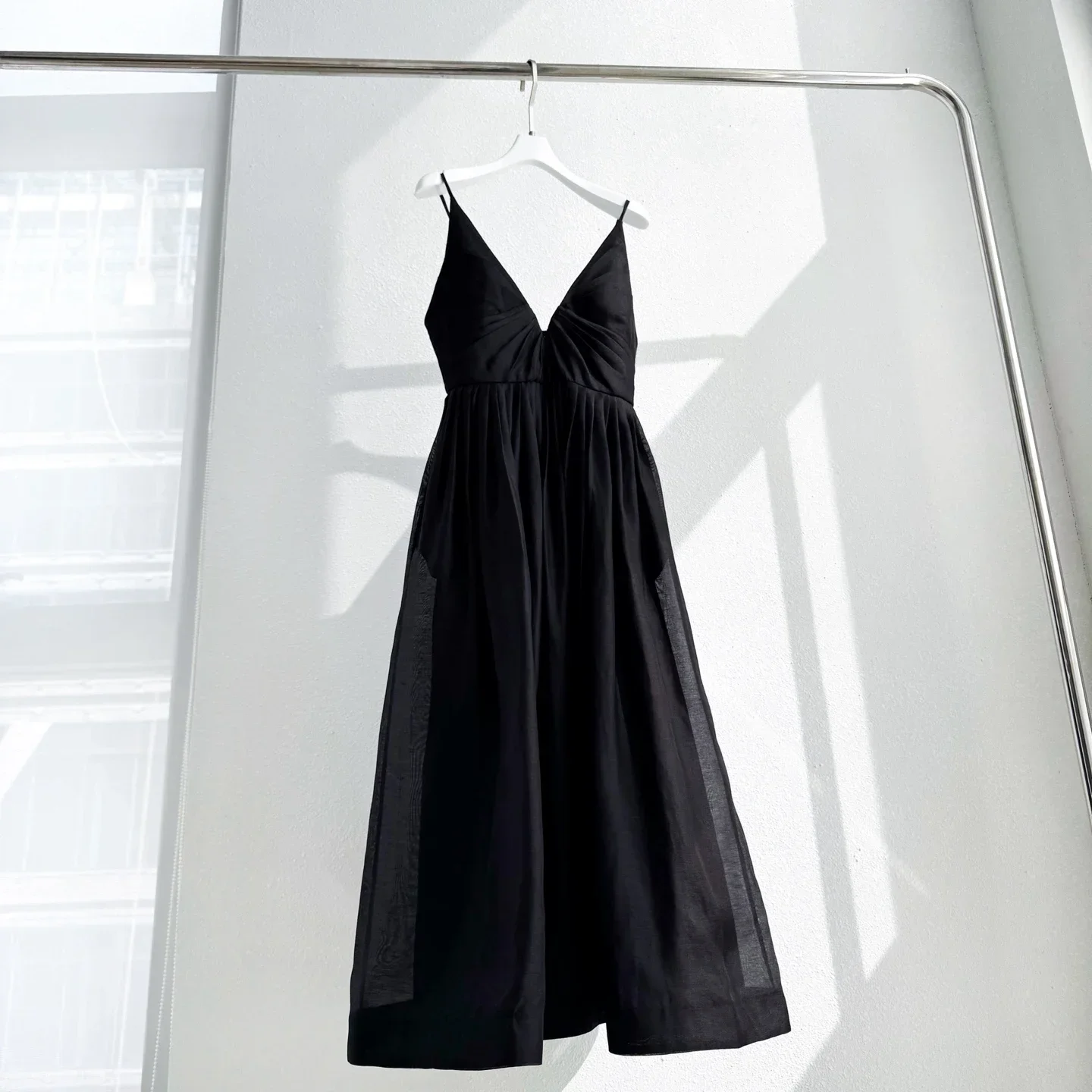 

Highest Quality Version Vintage Women Romantic French Retro Deep V-neck A-line Long Dress Evening Dresses Party Beach Holiday
