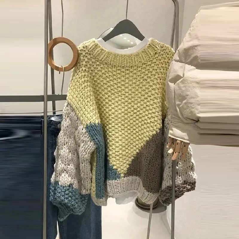 

2025 autumn winter new stacked women's clothing loose retro color matching twist pattern knitted pullover sweater women's trend